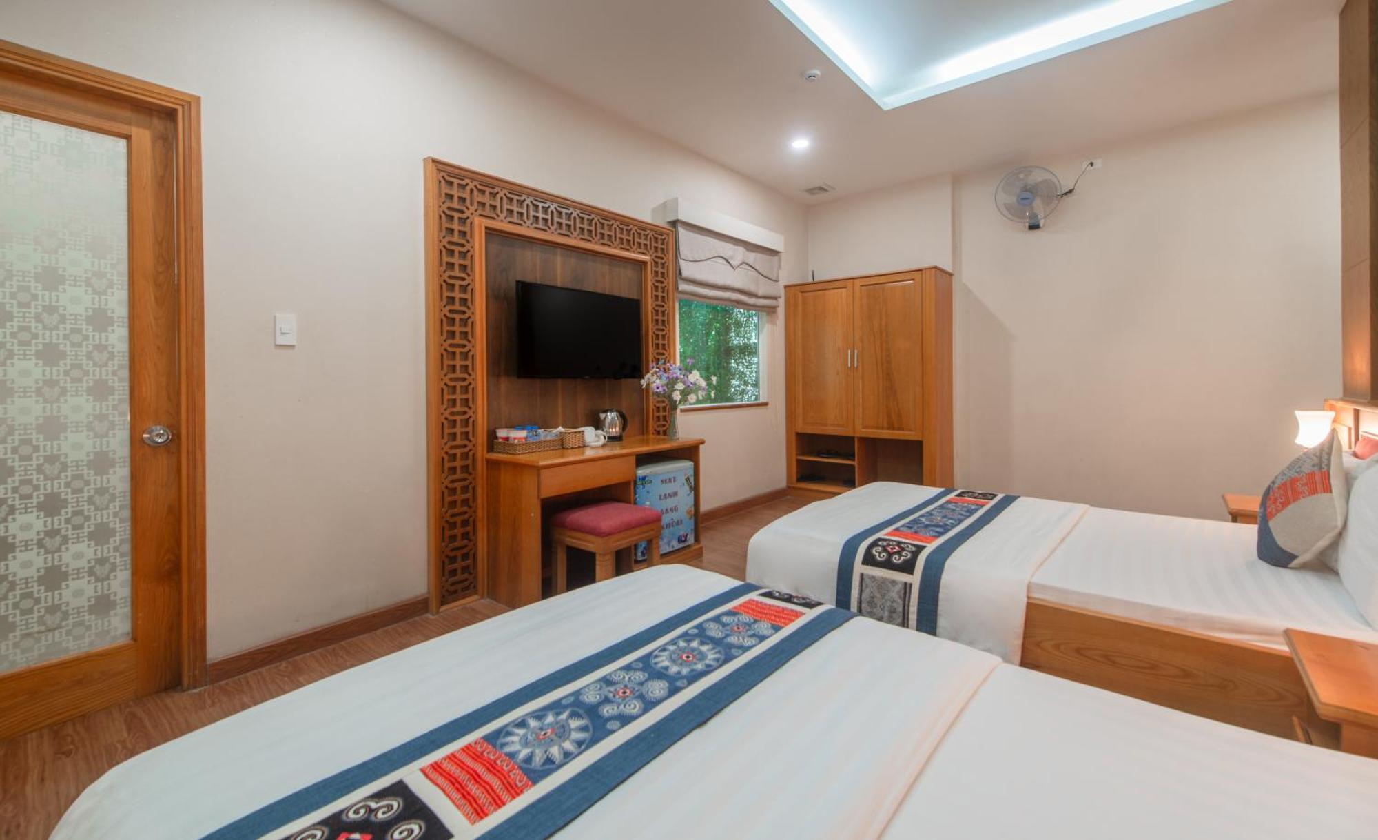 Anh Dao Hotel Хошимин Экстерьер фото